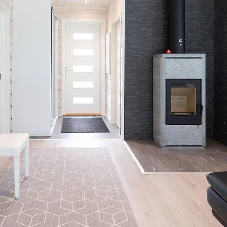 Saana 3 By Interhome * 킬피스야르비